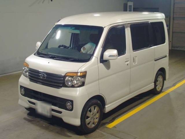 3216 DAIHATSU ATRAI WAGON S321G 2011 г. (TAA Yokohama)